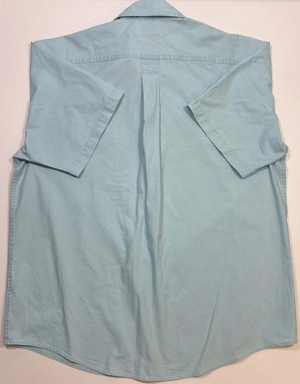 L.L. Bean Traditional Fit Short Sleeve Light Blue Button Down Shirt Size L-Reg